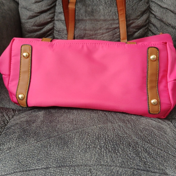 Dooney and Bourke Nylon Tote Brand New - Picture 3 of 9